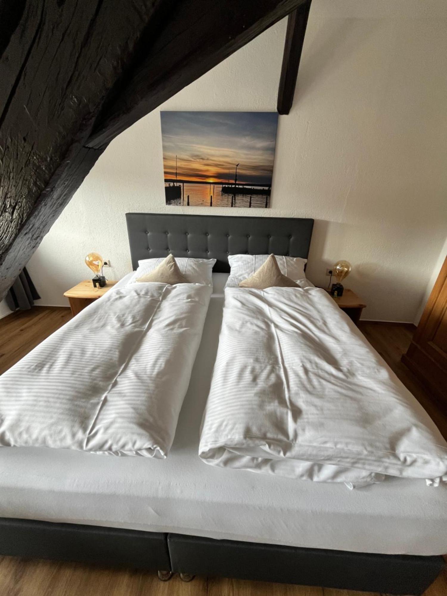 Gaestehaus Am Hafen Meersburg Luaran gambar
