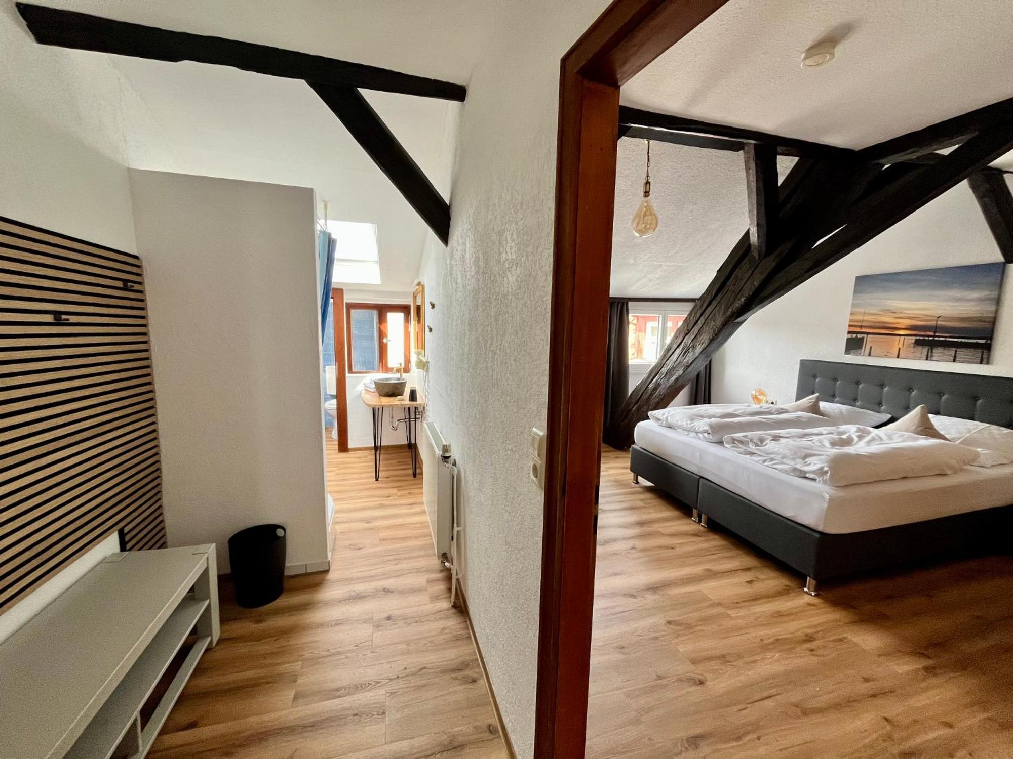 Gaestehaus Am Hafen Meersburg Luaran gambar