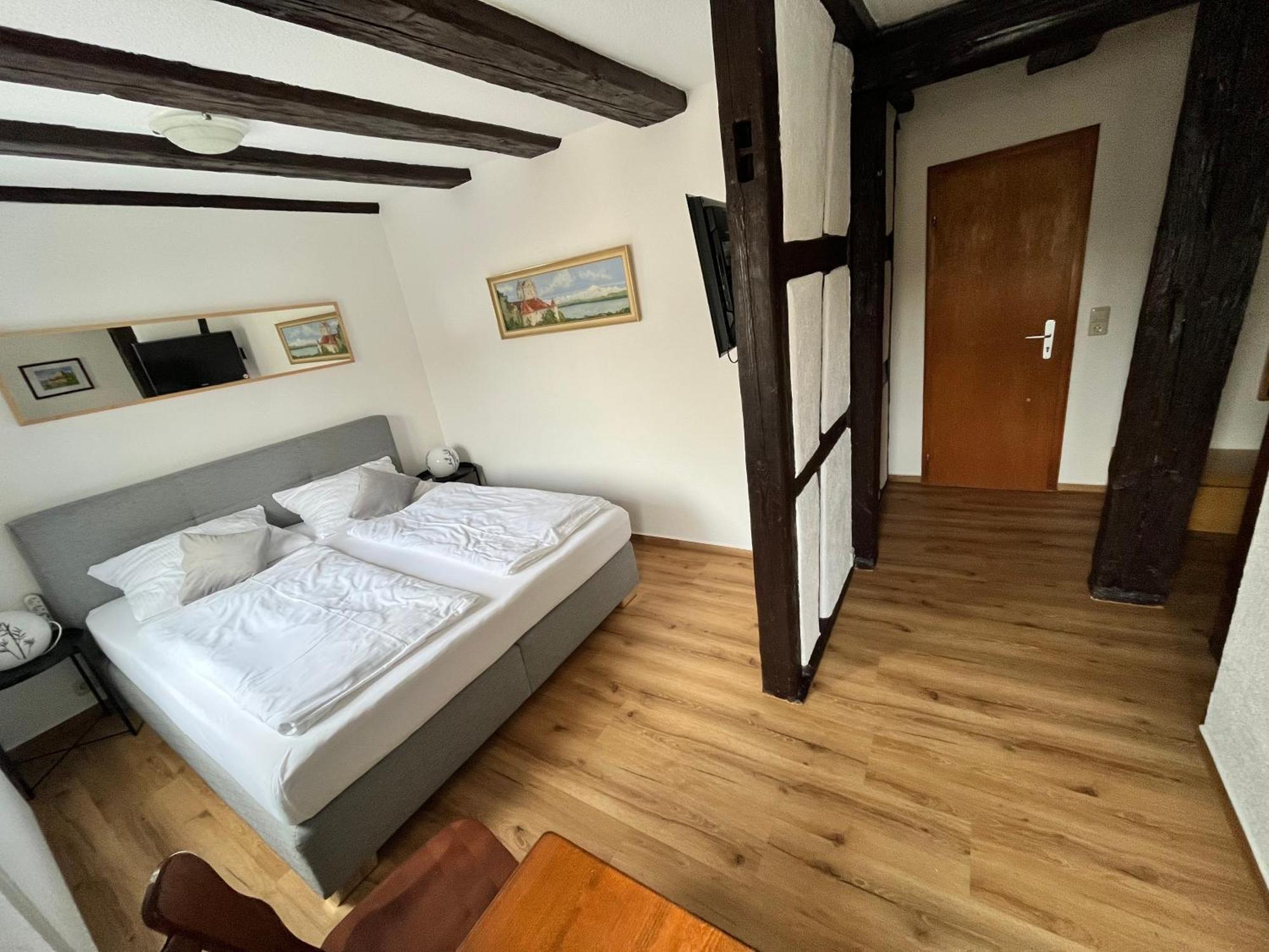Gaestehaus Am Hafen Meersburg Luaran gambar